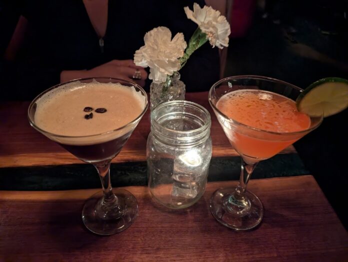 insomnia-restaurant-and-lounge-toronto
