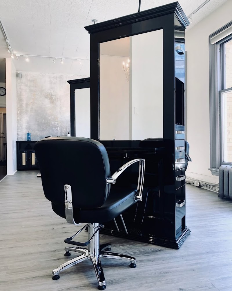 The Cabinet Salon