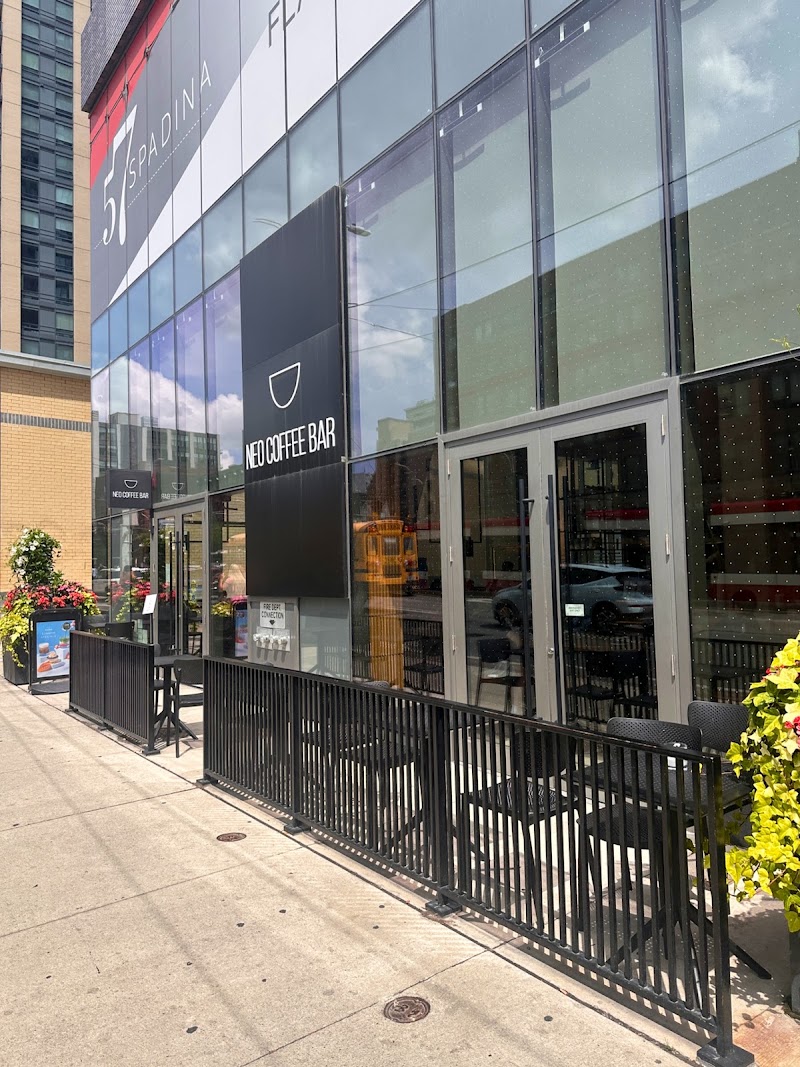 NEO COFFEE BAR KING X SPADINA